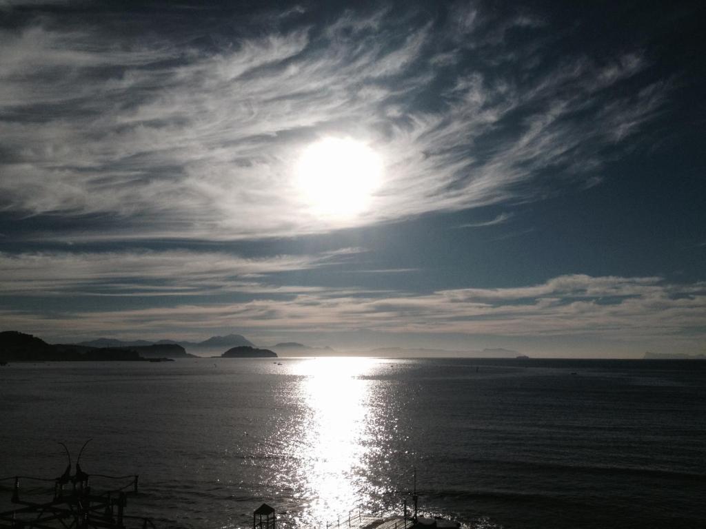 Albergo Delle Rose Pozzuoli Bagian luar foto